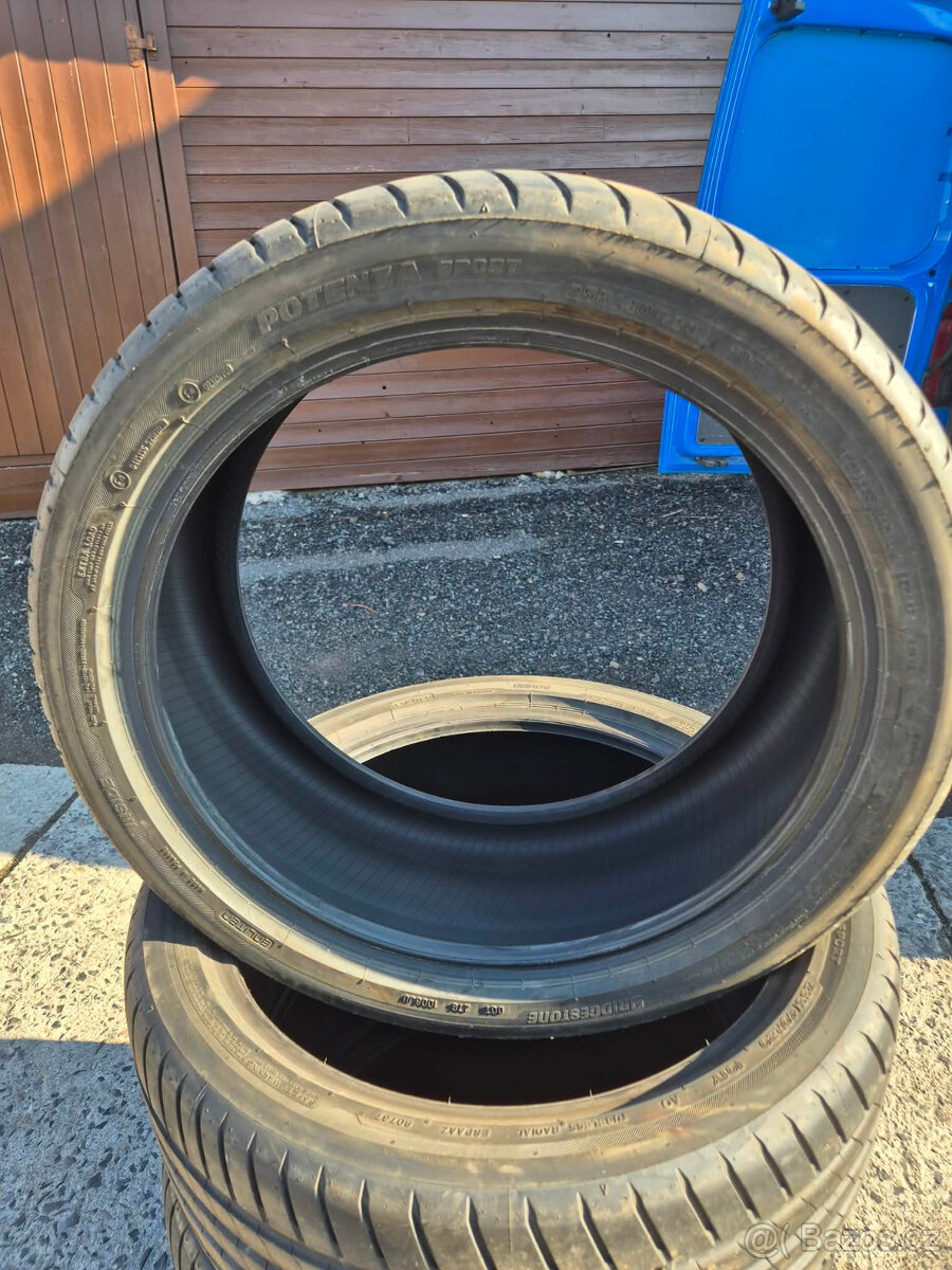 Letní Pneumatiky 255/40/r20 - 5