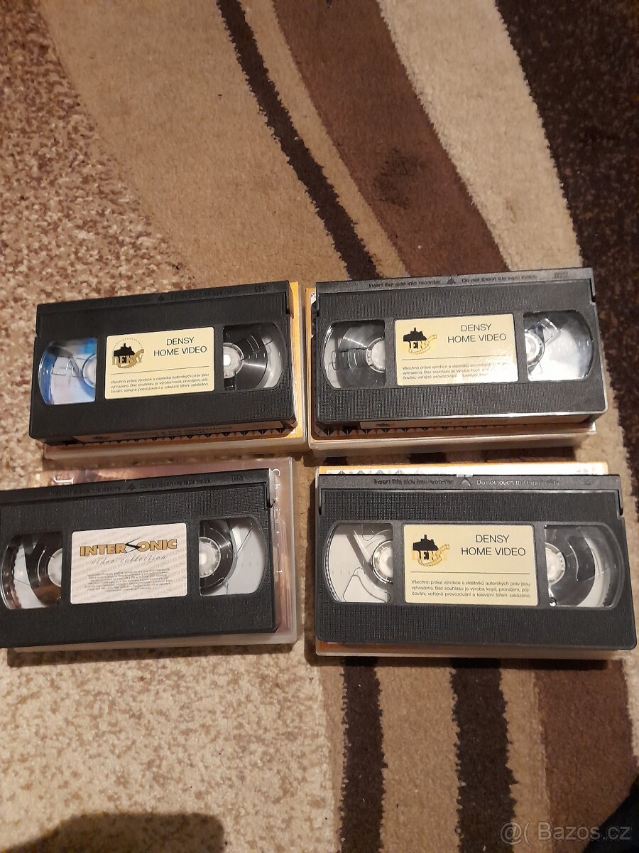 Prodám VHS kazety 16ks - 5