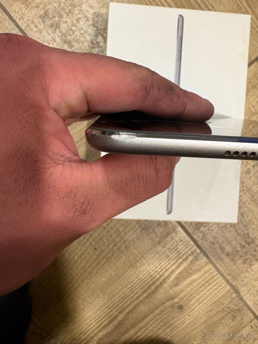 iPad mini 4 WIFI+ cellular 64gb - 5