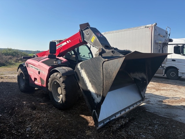MASSEY FERGUSON teleskopický manipulátor - 5