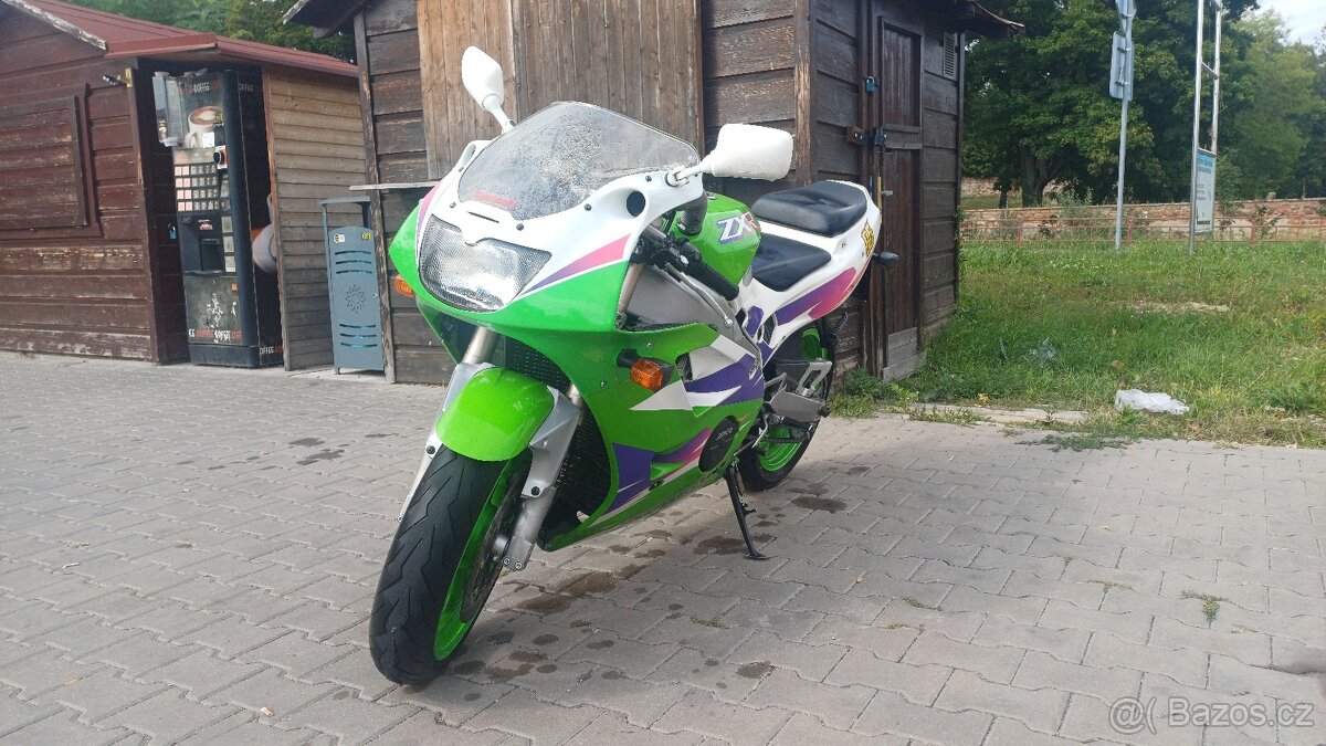 Kawasaki ZXR 400 A2 - 5