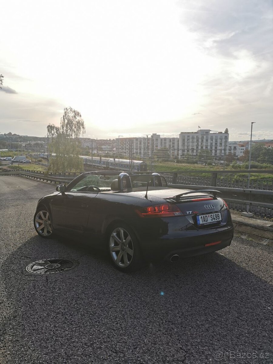 Audi TT 3.2 184kw VR6 Quattro DSG - 5