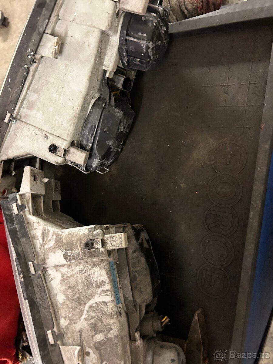 Světlomety Škoda Octavia 1 - 5