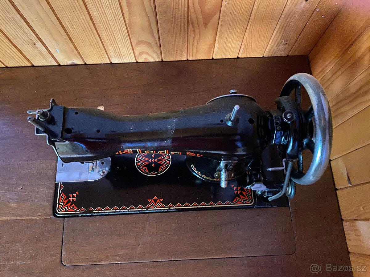 Šlapací stroj Lada - 5