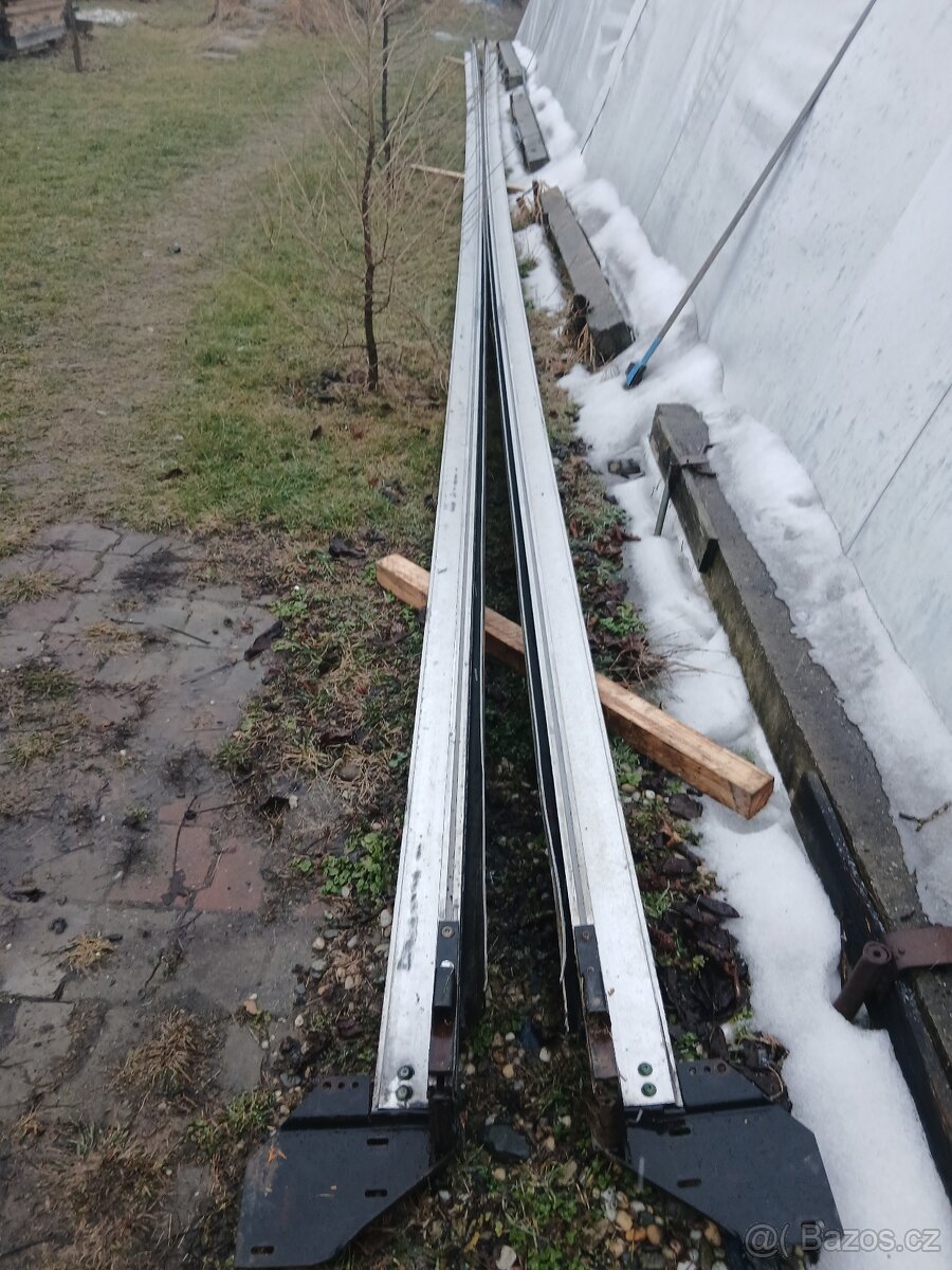 Plachty, Vráta, sloupky, shrnovací střecha - 5