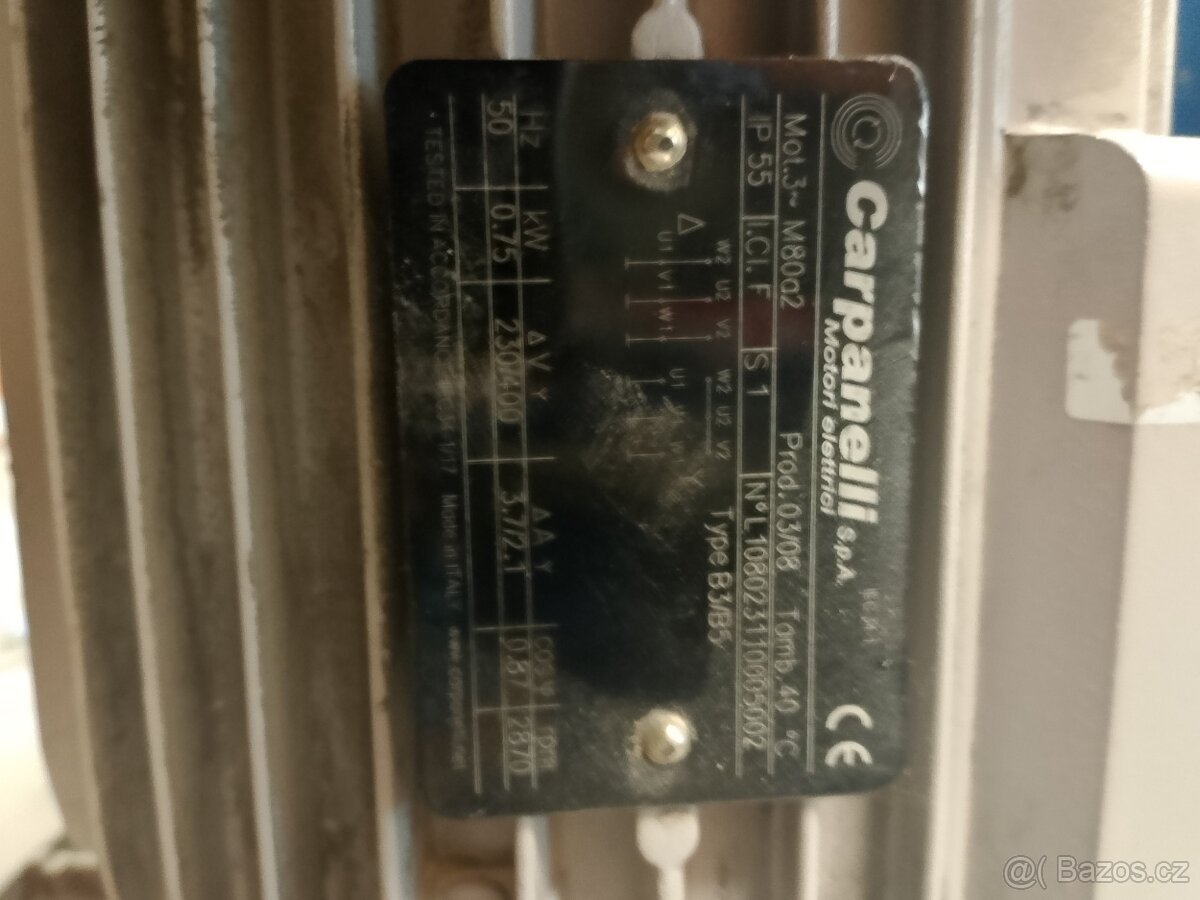 Prodám odsávání - 5