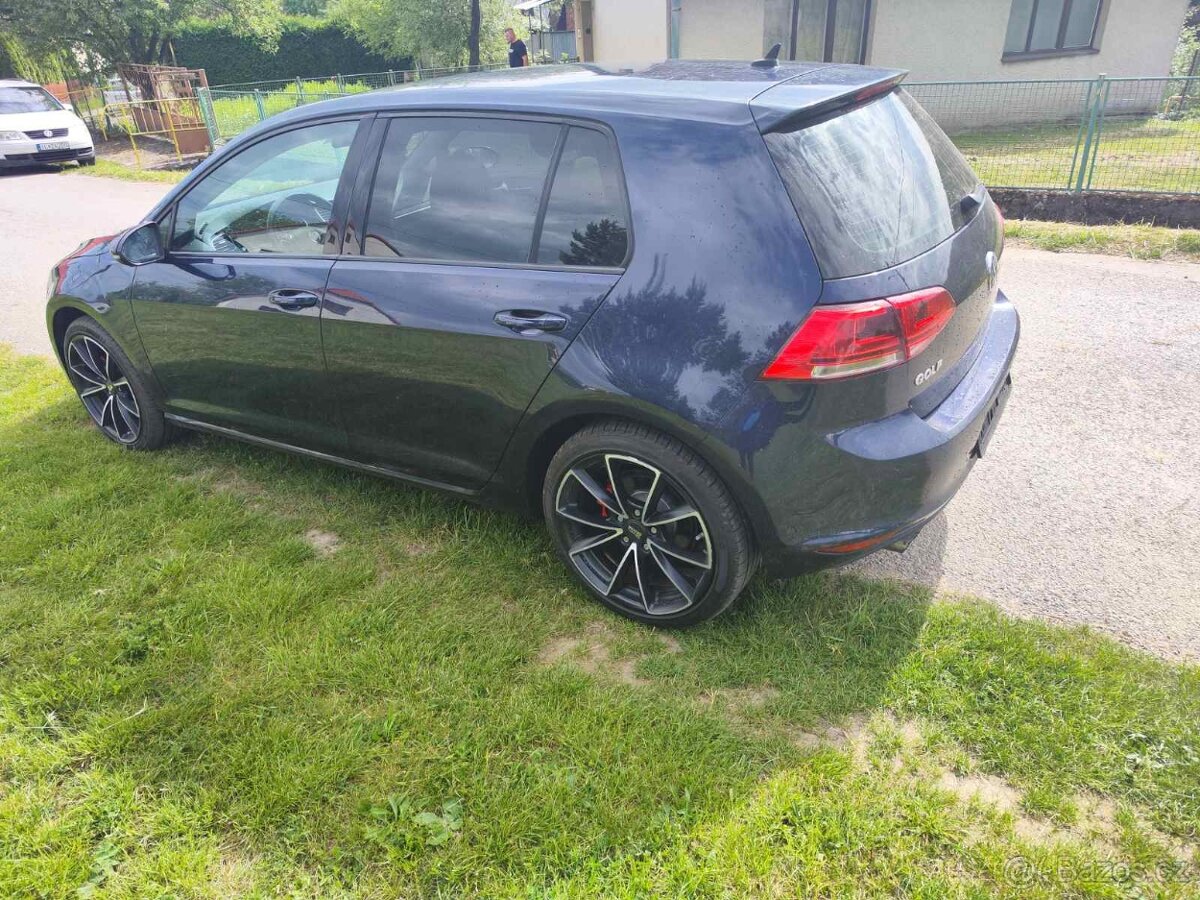 VW Golf 7 1.4 TSi 90kw ročník 2013 - 5
