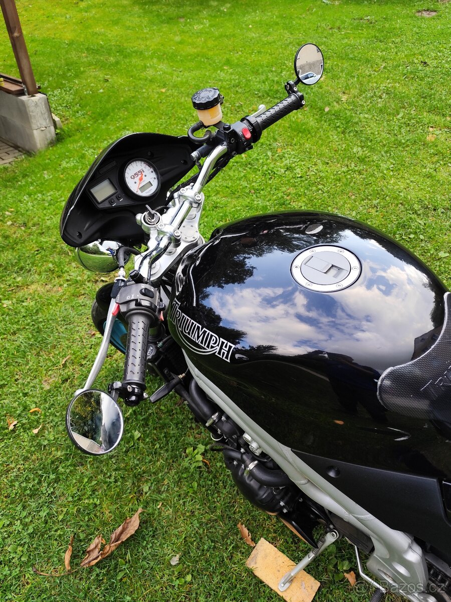 Motocykl Triumph speed triple 955i - 5