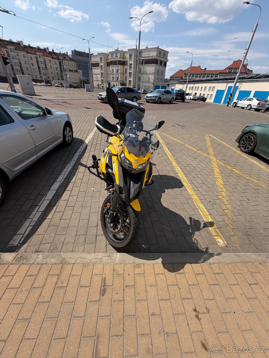 Prodám Benelli TRK 502x r.v. 2021 - 5