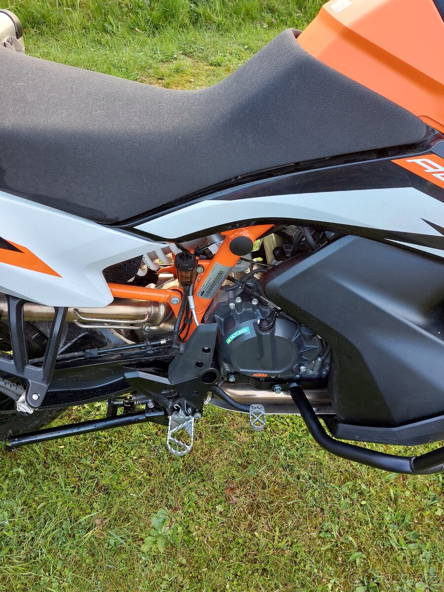 Prodám KTM 890 Adventure R ( možný odpočet DPH )