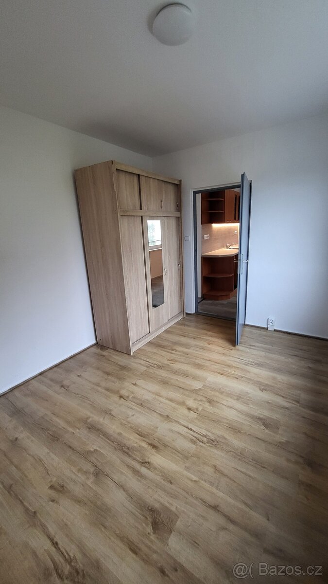 Pronájem panelového bytu 3+1 v OV, Svitavy - 5
