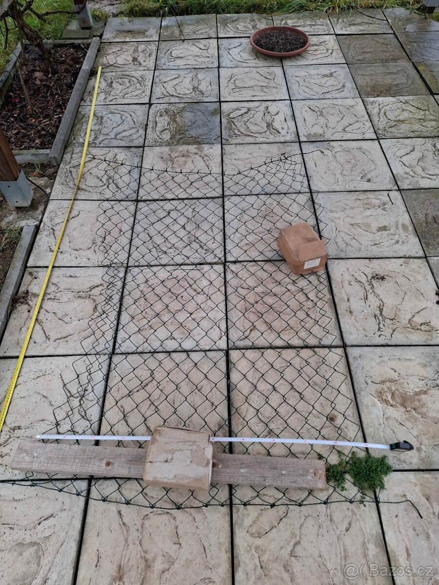 Pletivo plotové nebo proti okusu stromů, výška 160cm (100cm) - 5