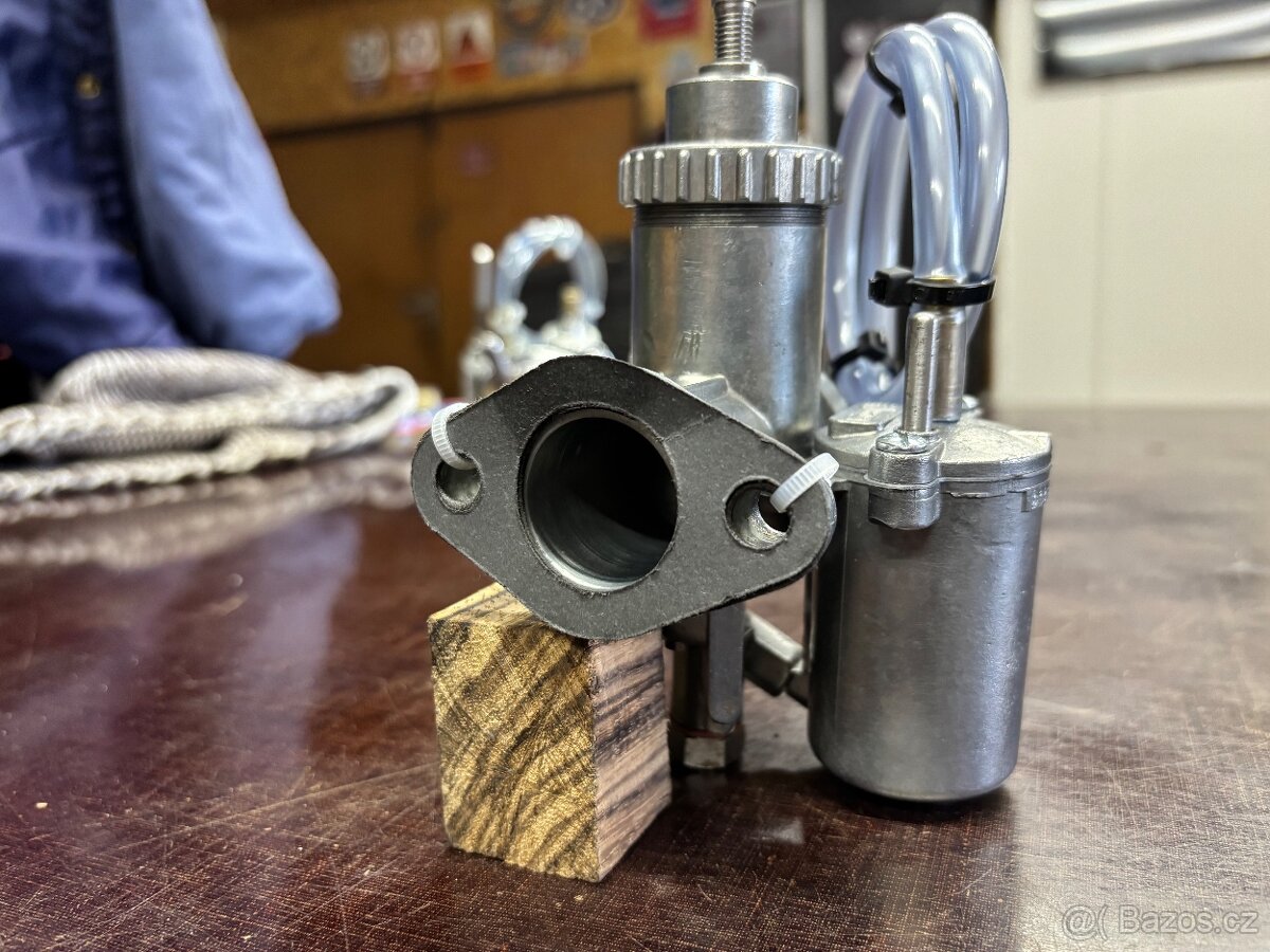 Prodám repasovaný karburátor Jikov 2926 SB11 - 5