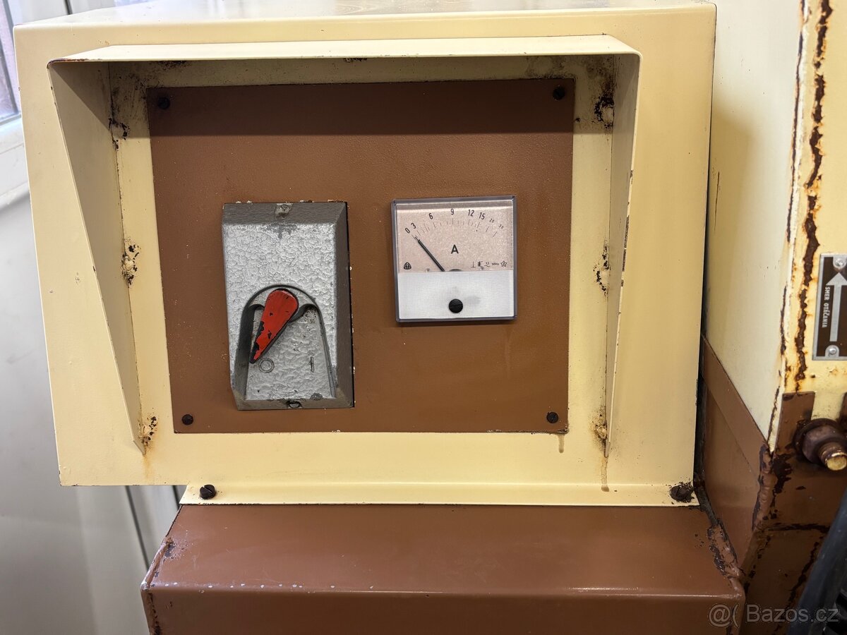 Šrotovník na obilí KS 200 - 5