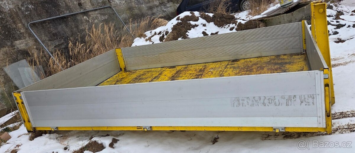 KONTEJNER BOČNICOVÝ - 5