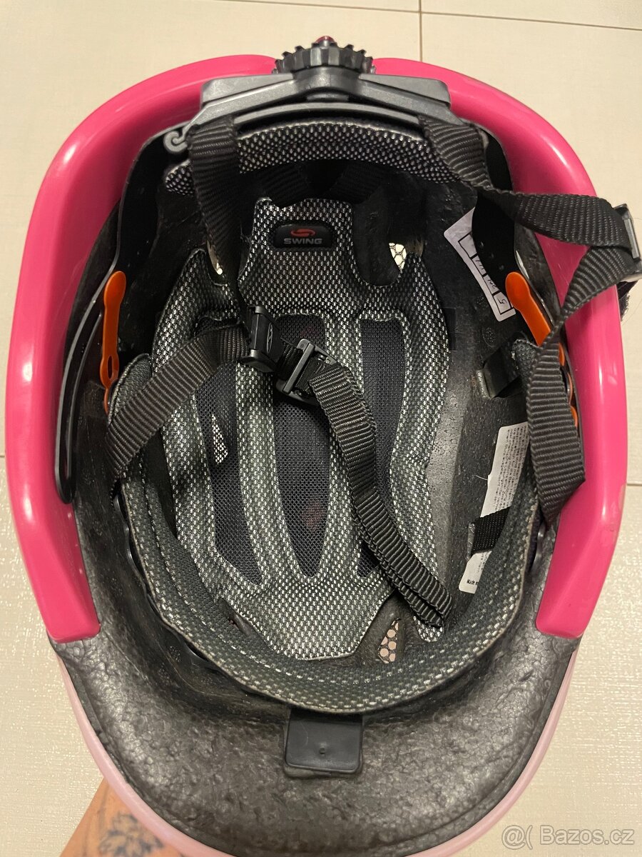 Jezdecká swing helma - 5