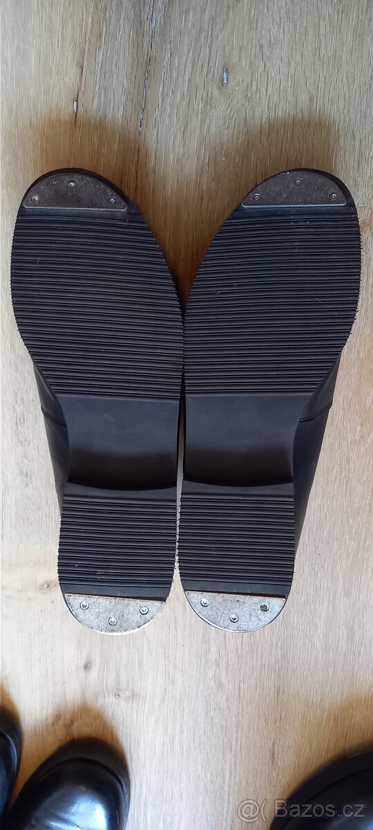 uniformy Hradní stráže - 5