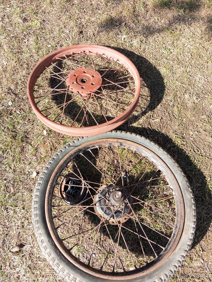 Čz 125/150 C kola, štít - 5