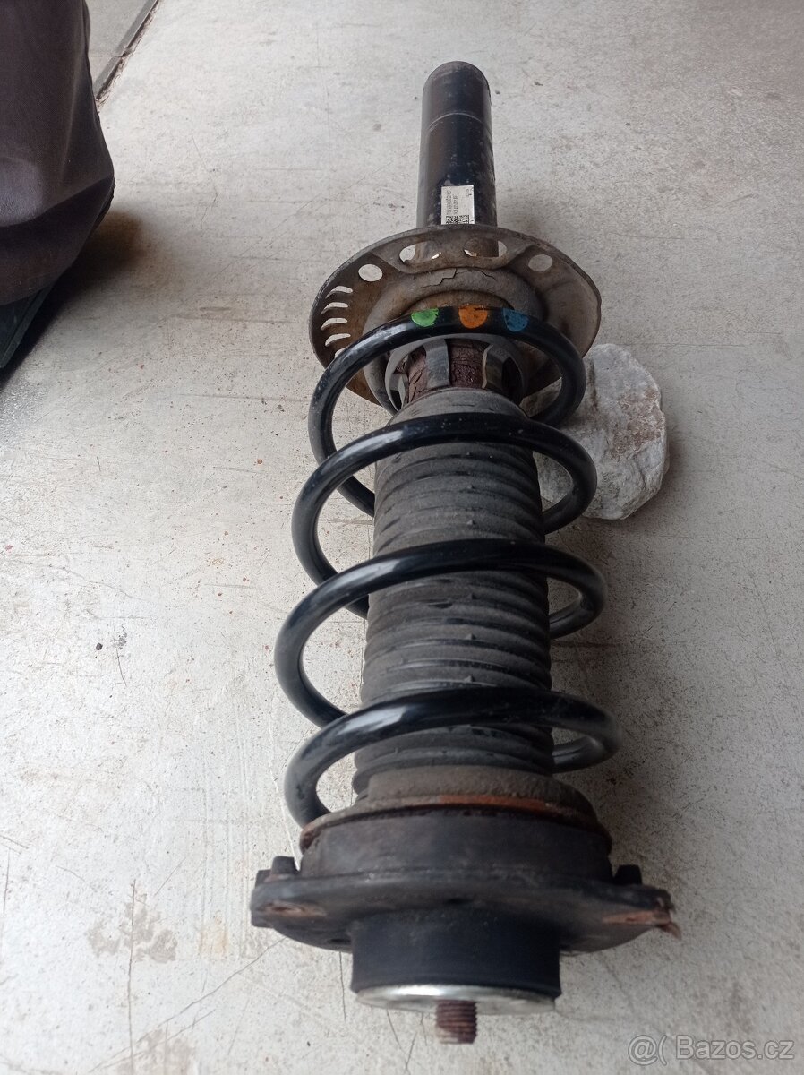 Přední tlumič pérování - 5