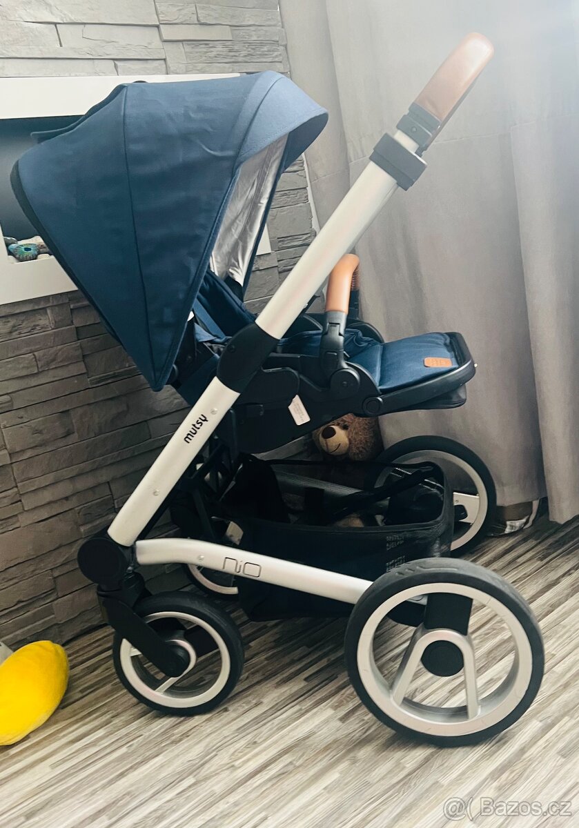 Kočárek Mutsy Nio - 5