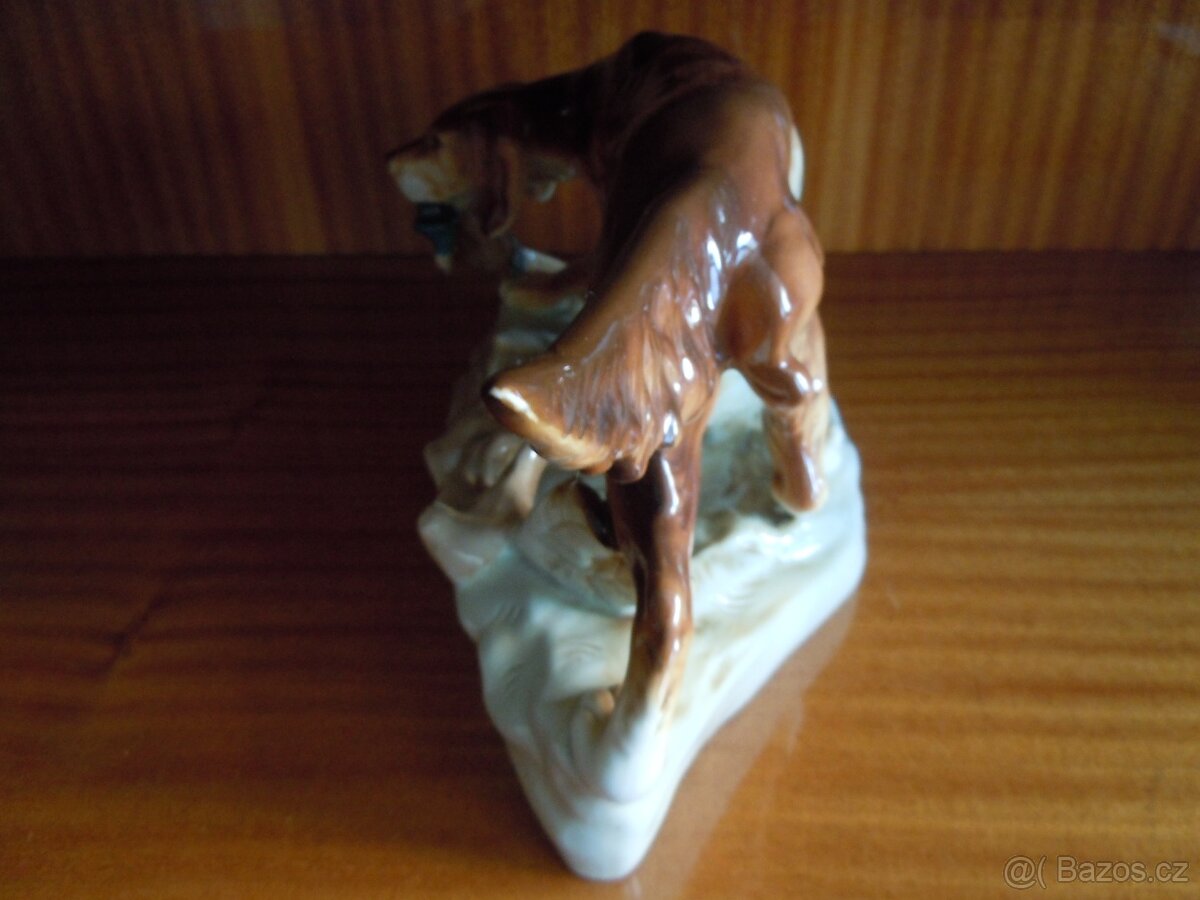 Lovecký pes Royal Dux - 5