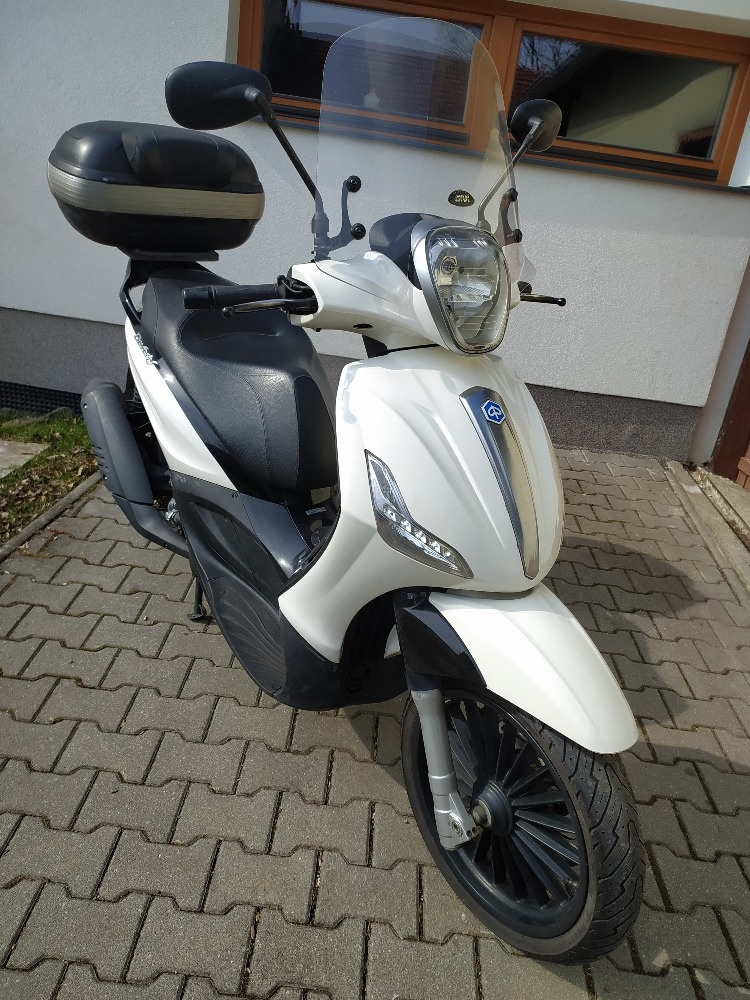 Piaggio Beverly 300 - 5