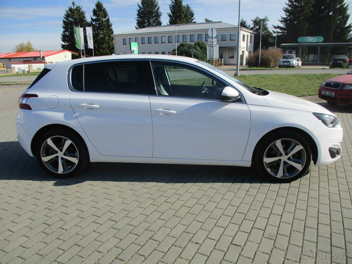 PEUGEOT 308 1,6HDi 88kw Allure EURO6 bez koroze 2017 - 5