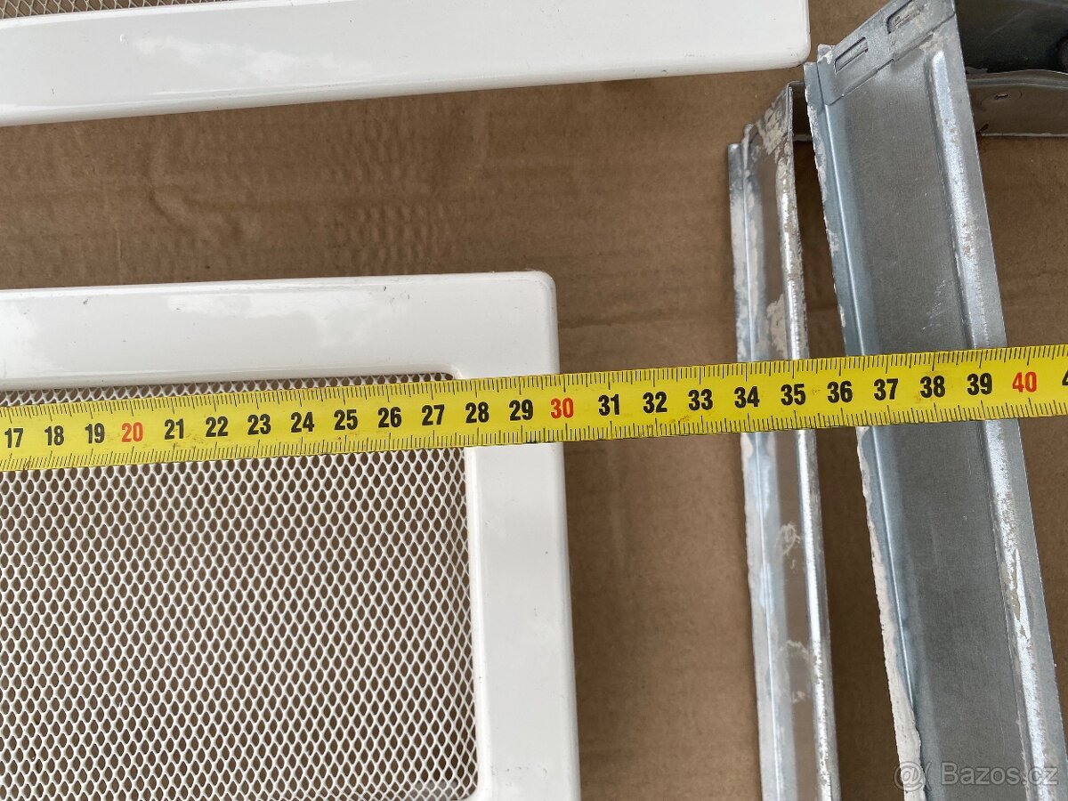 Větrací mřížka krbová- bílá- sada 6 ks- použitá - 5