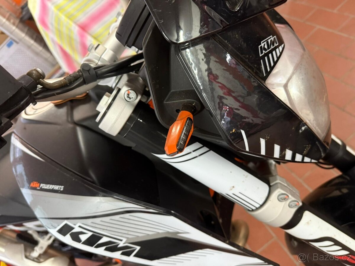 Ktm Duke 690 - 5