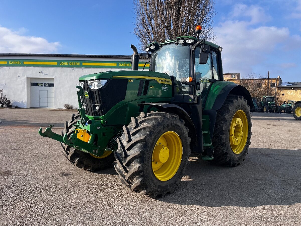 traktor John Deere 6M 220 - 5