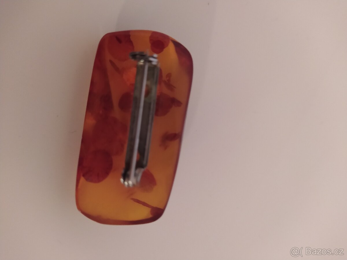 Velká starožitná jantarová brož - 5