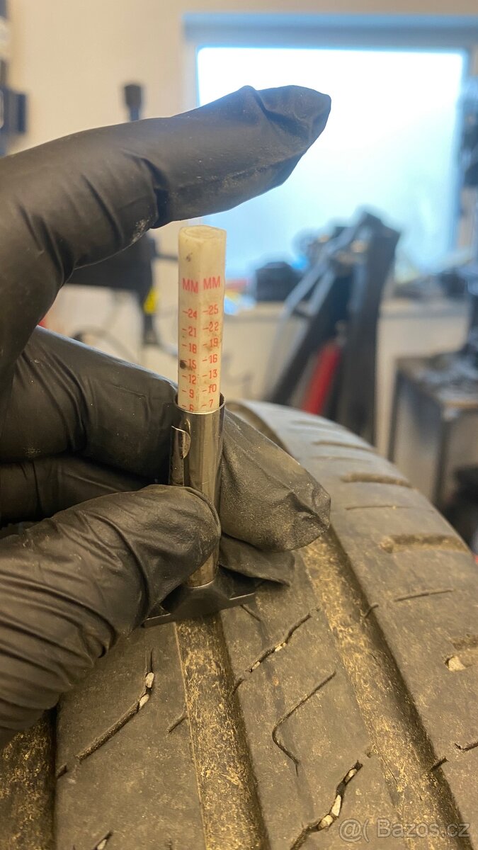 Prodám letní pneu 195/65/15 - 5