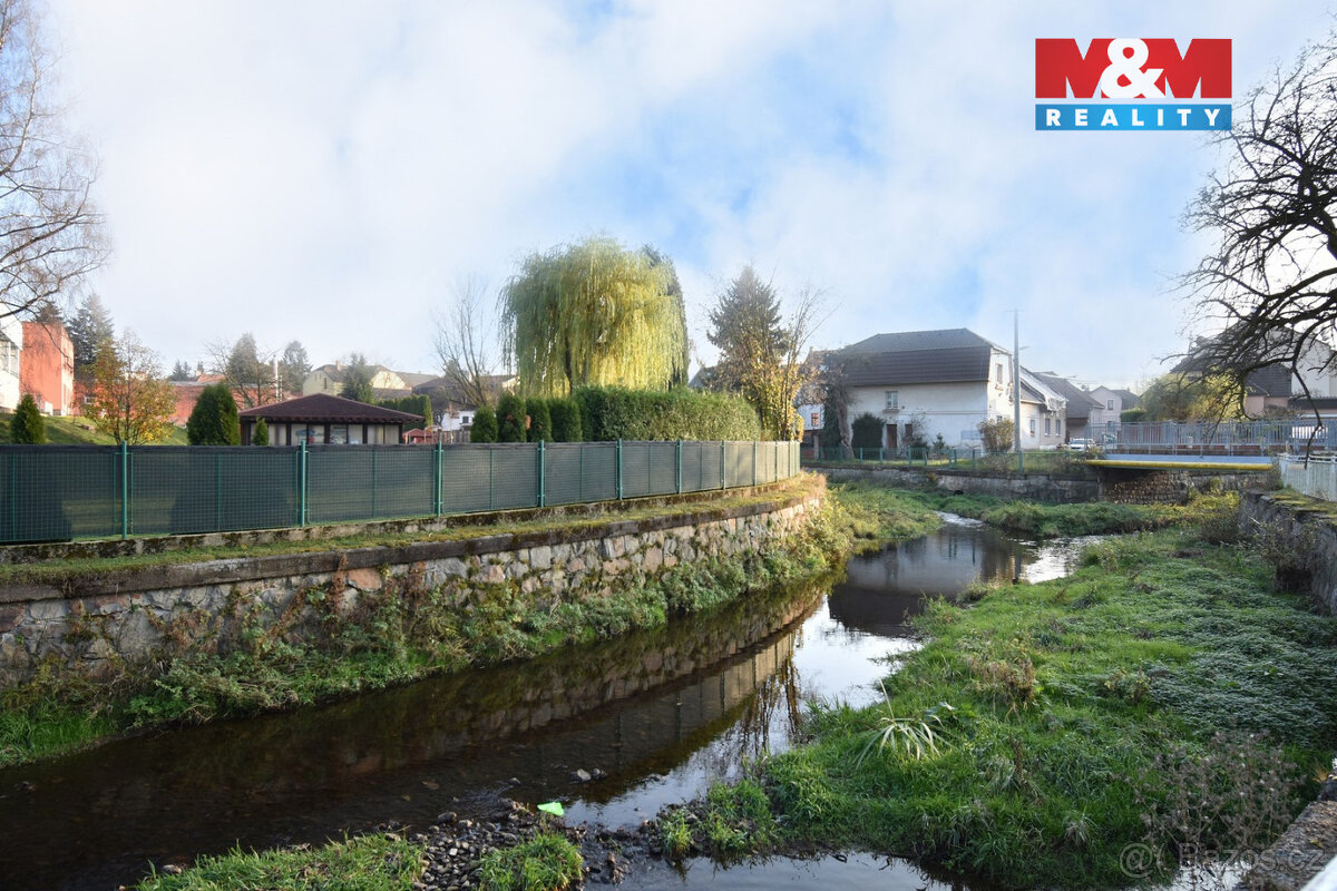 Prodej pozemku 1217 m², Komárov - 5