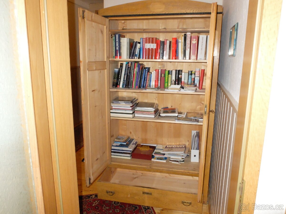 Secesní starožitná velká skříň 1900....118x205x61cm - 5