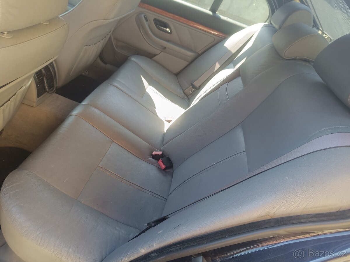 Díly BMW E39 530d orientblau - 5