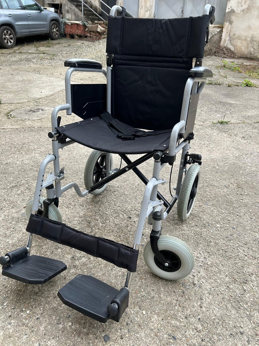 Invalidní vozík pro převoz osob UNIZDRAV - 5