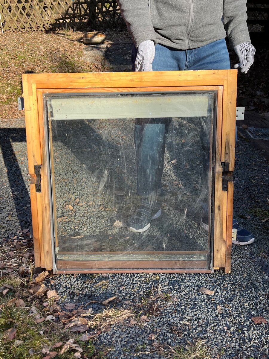 Střešní okno dřevěné - 5