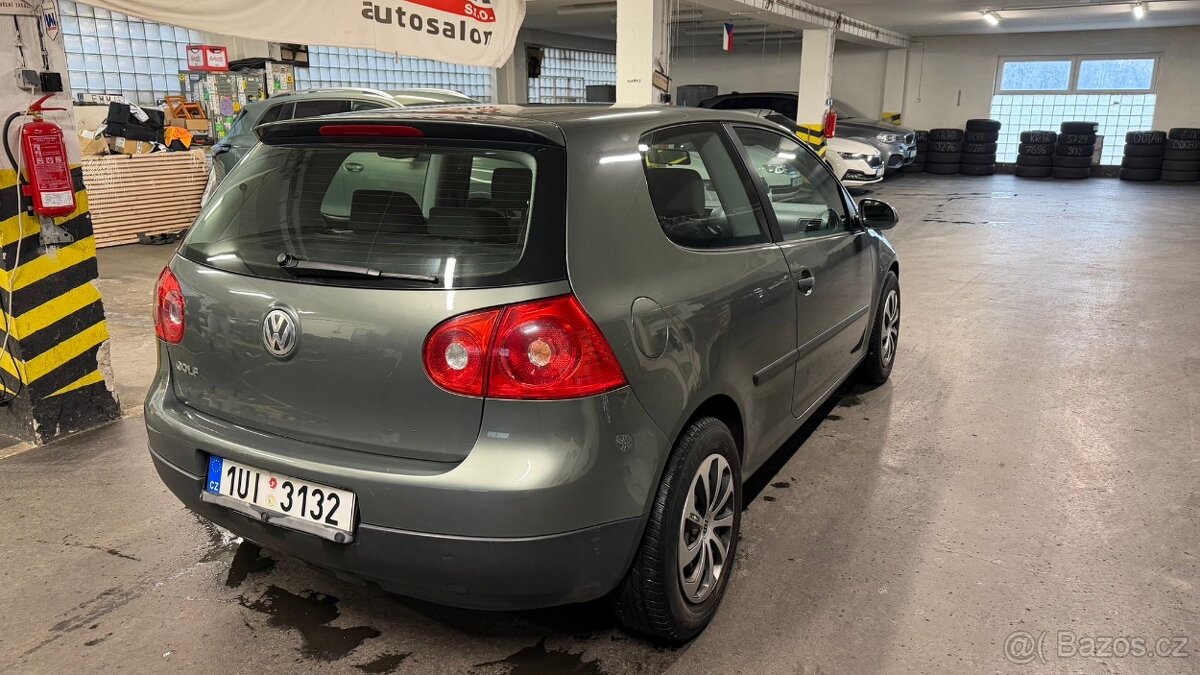 VW Golf 5 1.4 MPI - 5