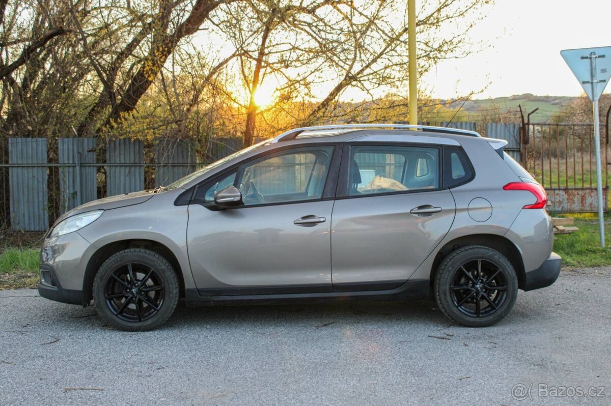 Peugeot 2008 1.6 Vti - 5