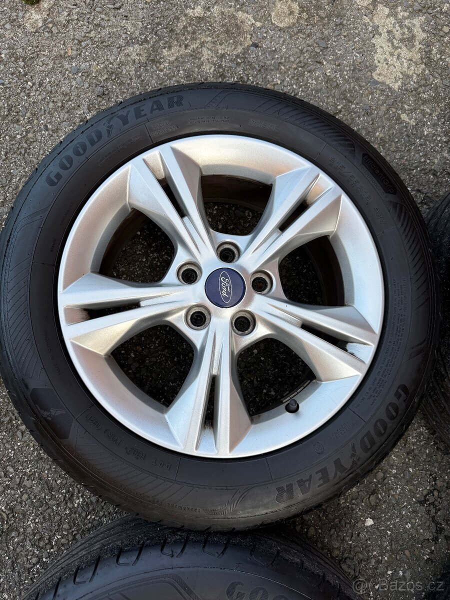 Letní sada alu kol Ford 5x108 215/55R16 originál - 5