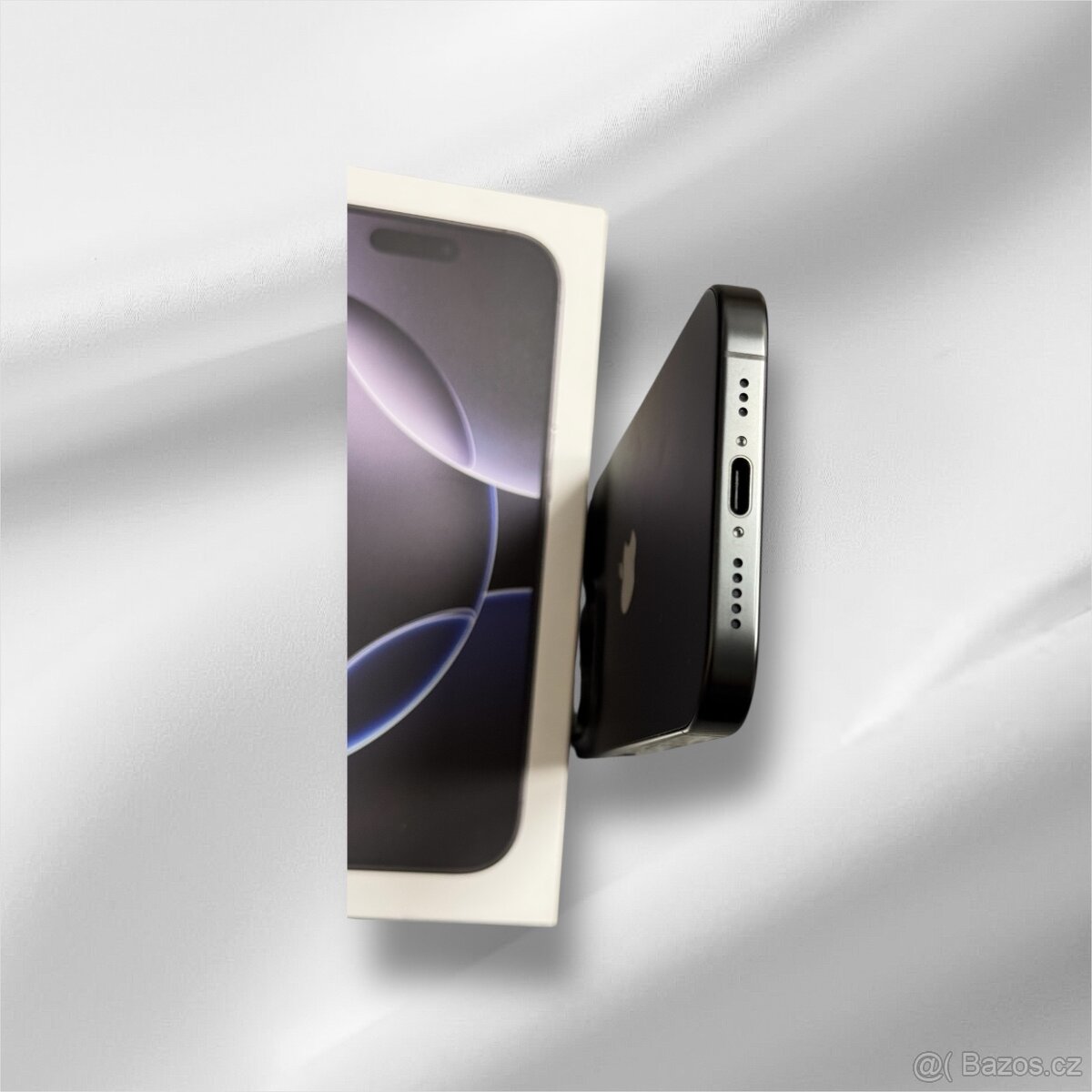 Iphone 16 pro 1TB Black titan - 5