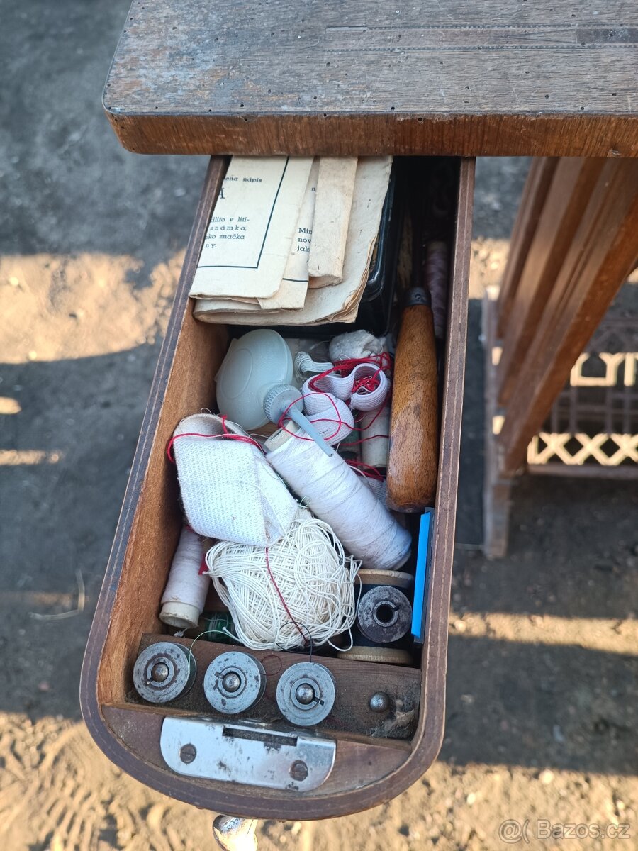 Šicí stroj Minerva - 5