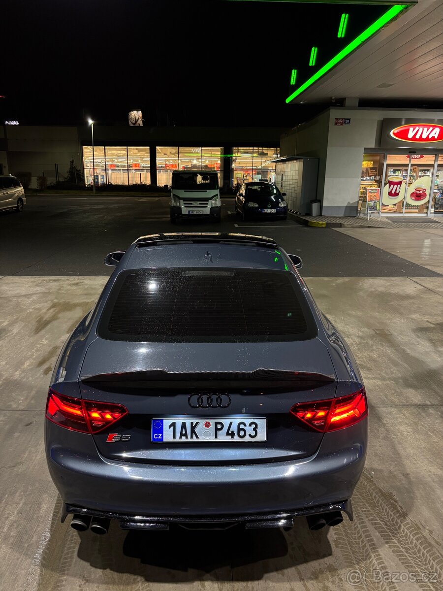 AUDI S5 - 6q manuál - 5