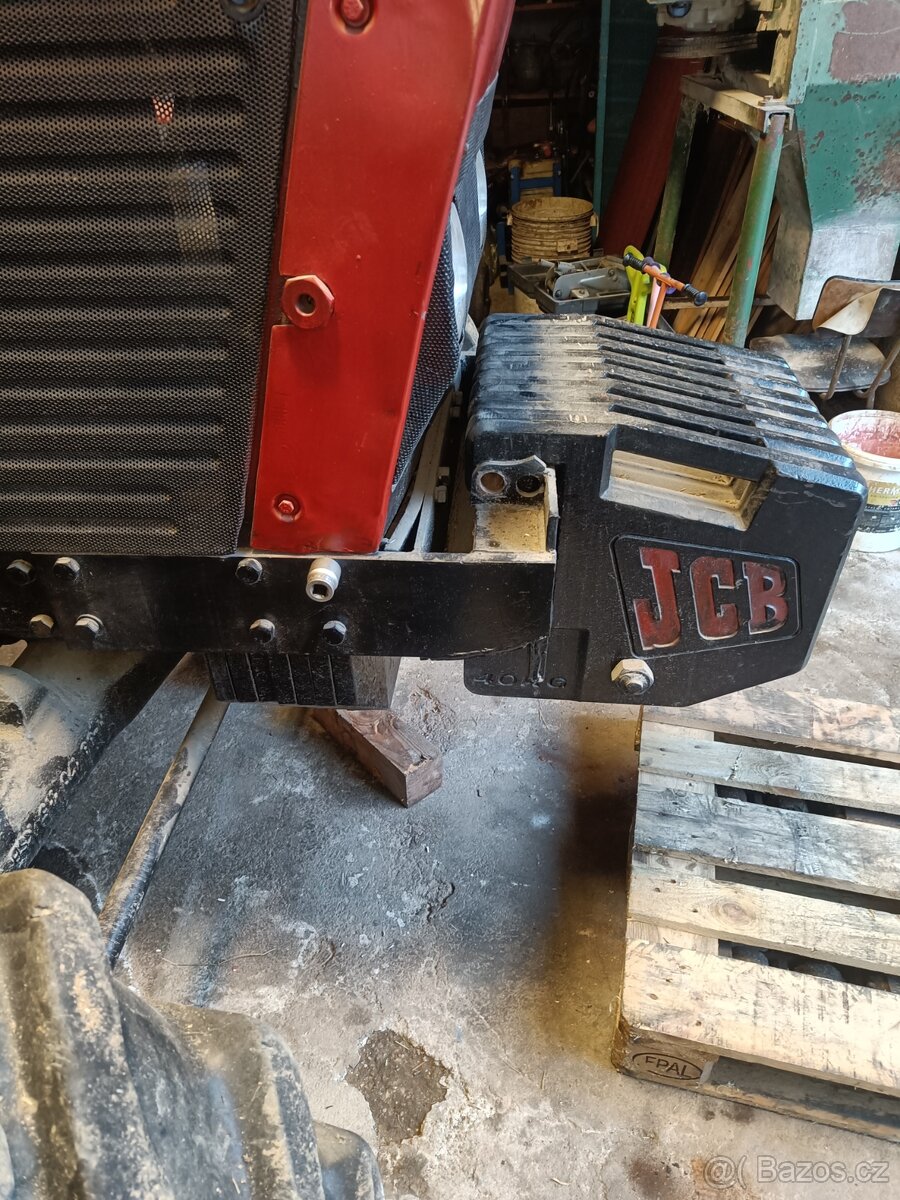 Závaží JCB - 5