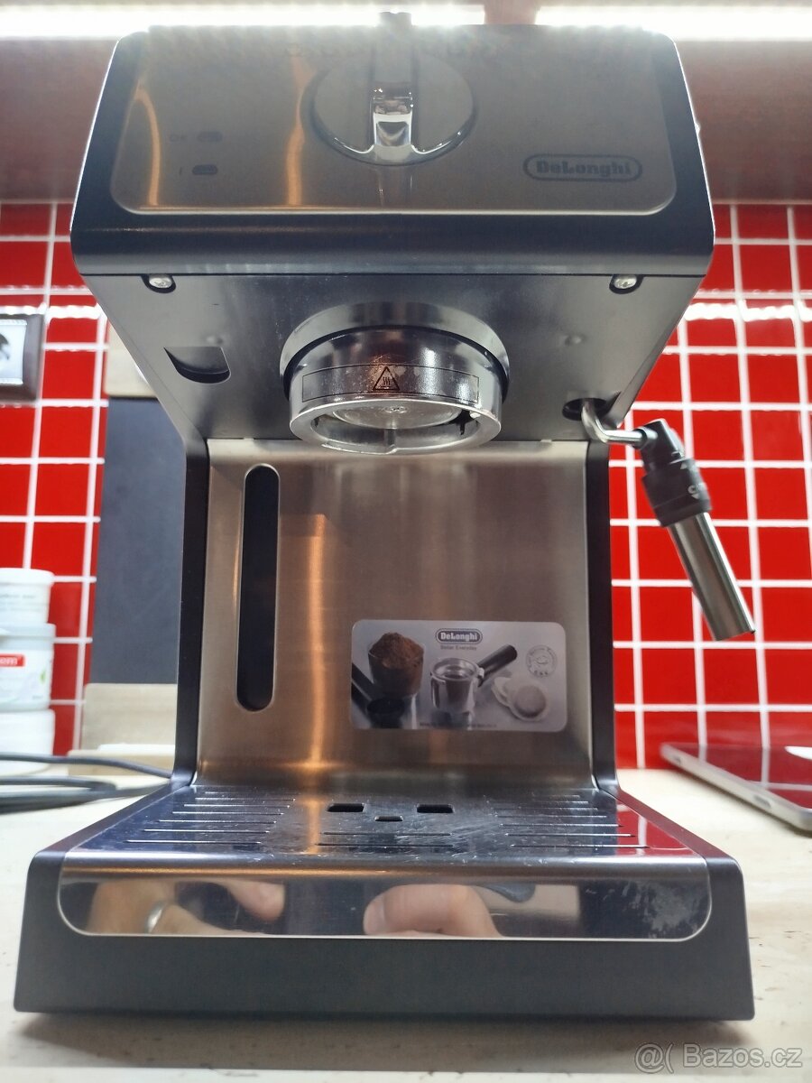 Kávovar DeLonghi ECP35.31 páka - 5