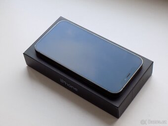 APPLE iPhone 12 Pro 256GB Graphite - ZÁRUKA - 100% BATERIE - 5