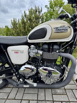 Triumph Bonneville T100 5680Km - 5