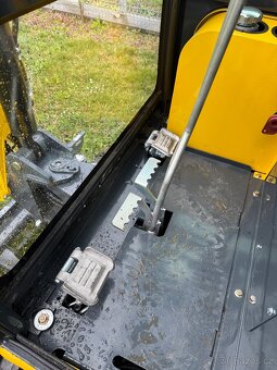 Pásový minibagr bagr D1300 KG KUBOTA záruka odpočet - 5