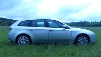 Alfa Romeo 159 2.4JTDm SW Q-tronic 185 tis km - 5
