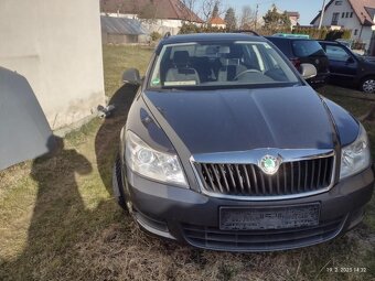 Octavia 2 kombi 77kw 1.2 TSI FL facelift nebouraná na ND - 5